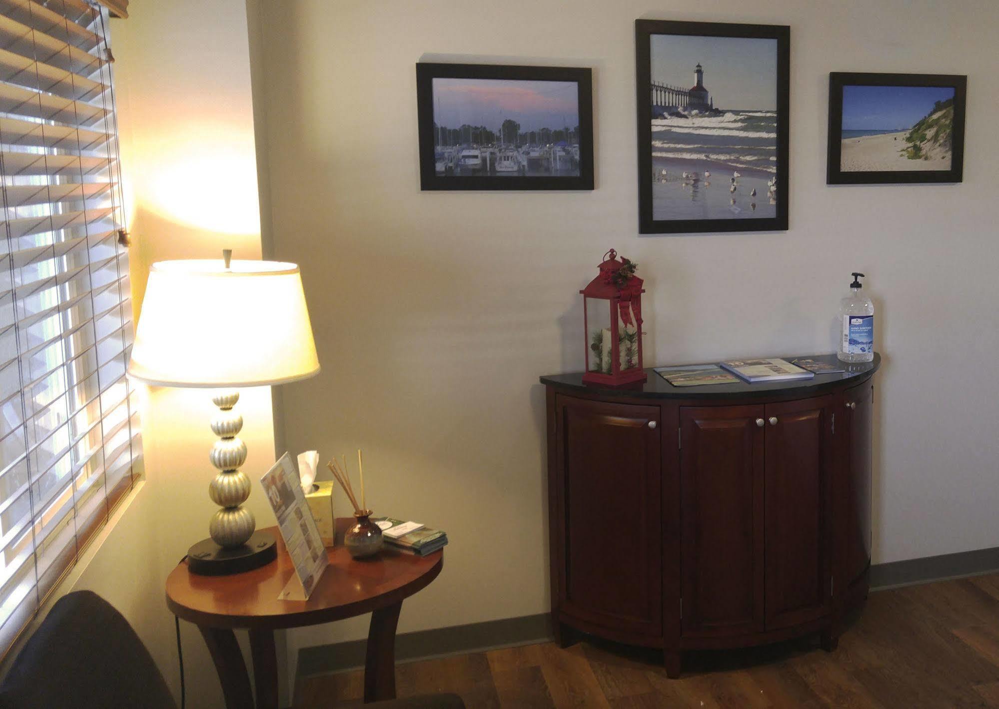 Affordable Suites Of America Портидж Екстериор снимка