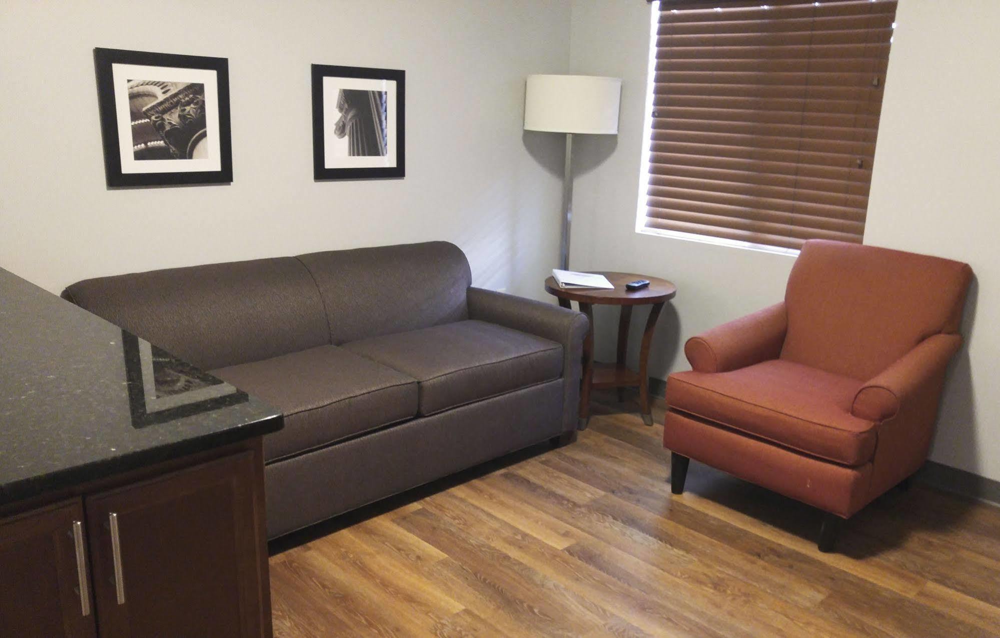 Affordable Suites Of America Портидж Екстериор снимка