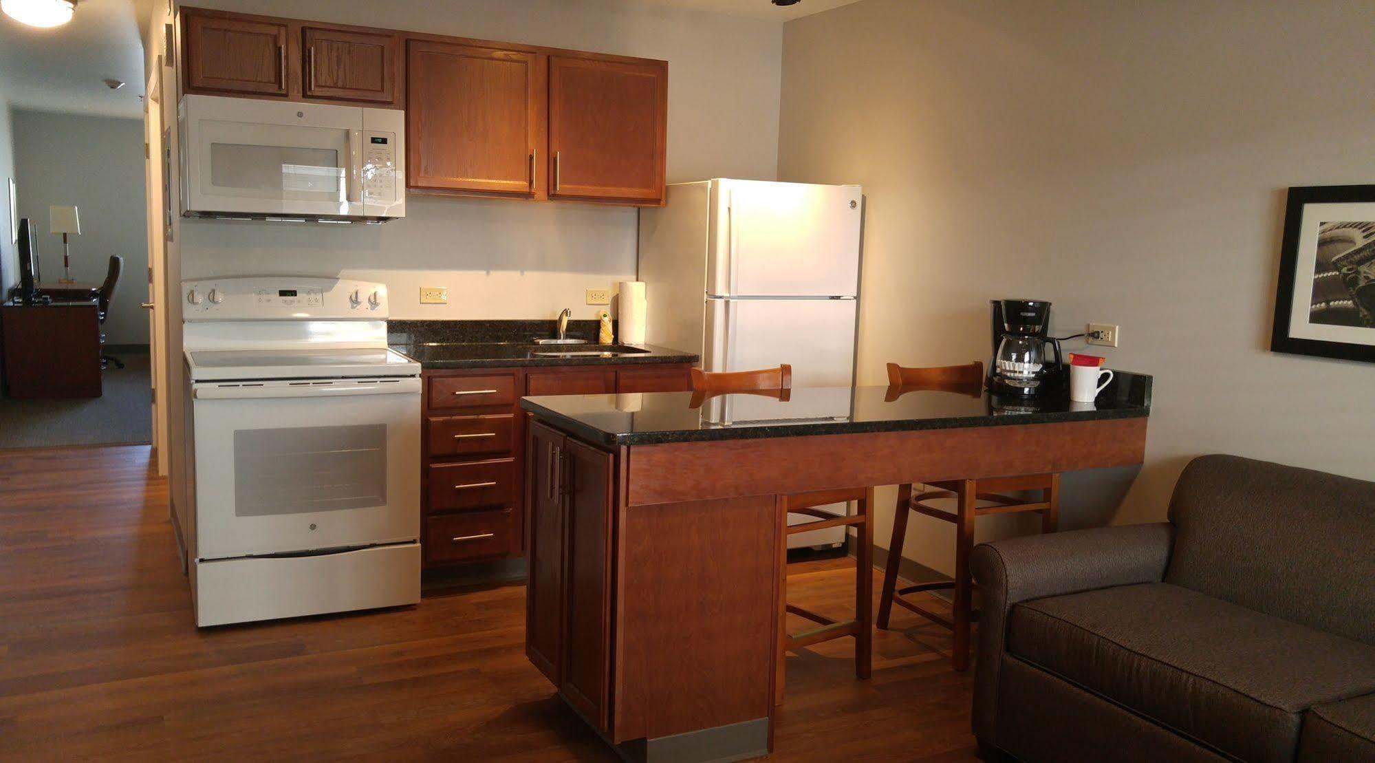 Affordable Suites Of America Портидж Екстериор снимка